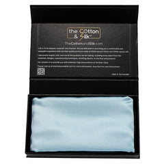 Sky Blue Queen-Size Momme Mulberry Silk Pillowcase for Sensitive Skin, Zipper Closure